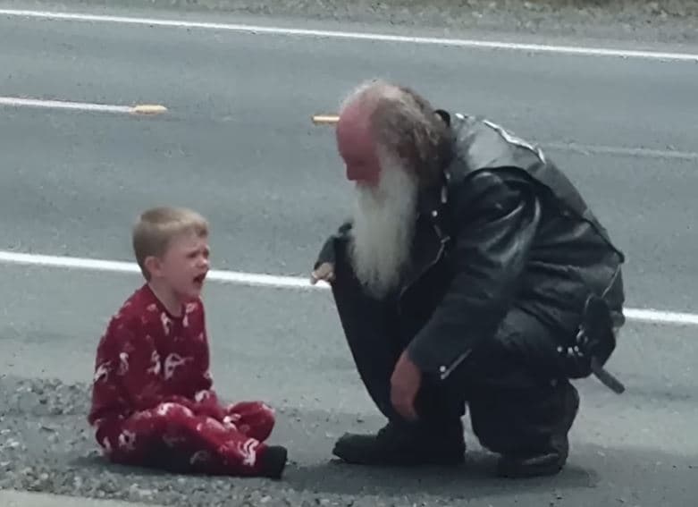 They Told Me I Couldn’t Be a Father — But I Found Him Waiting Alone at the Dealership