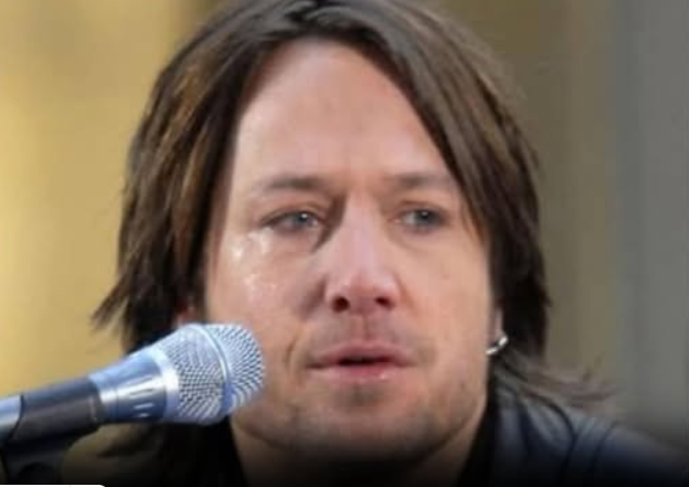 FANS RALLY AROUND KEITH URBAN AFTER HE ASKS THEM TO PRAY FOR HIM