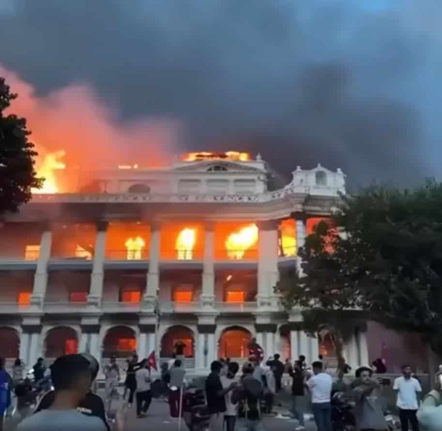 BREAKING NEWS Just hours ago, a tremendous fire broke out in…