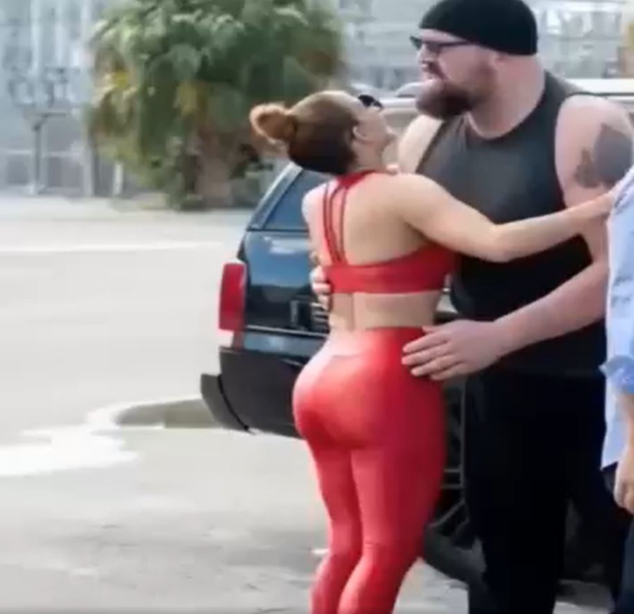 Jennifer Lopez, 56, is showing off her new boyfriend… and you better sit down, because you might recognize him!