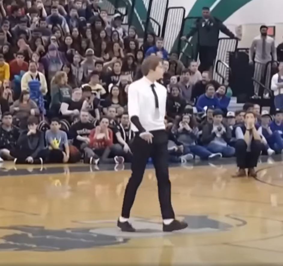 Mean Bullies Started Laughing When “Quiet Kid” Took The Stage, Then The Music Began Playing