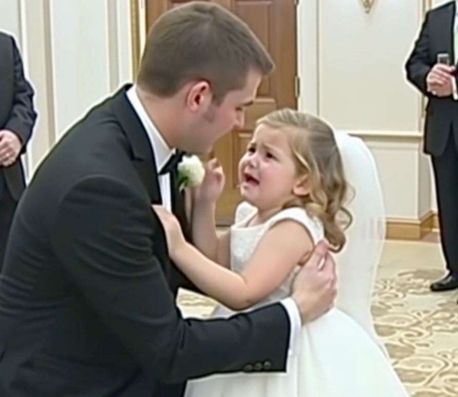 At the altar, my six-year-old daughter begged me, “Don’t leave me with the new mom…”