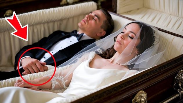 Just 30 minutes after the wedding, they were already lying in their coffins… But what was found in their hands shocked even the investigators!