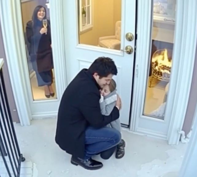 On Christmas Eve, I came home unannounced. I found my daughter shivering outside in the