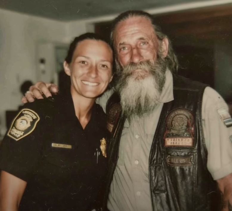After 31 Years, a Biker Finally Found His Lost Daughter — Only to See Her in Uniform, Slapping Handcuffs on Him