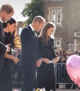 15 Minutes Ago, William sorrowfully announces to all of England that the royal family has suffered an immense loss, which is…